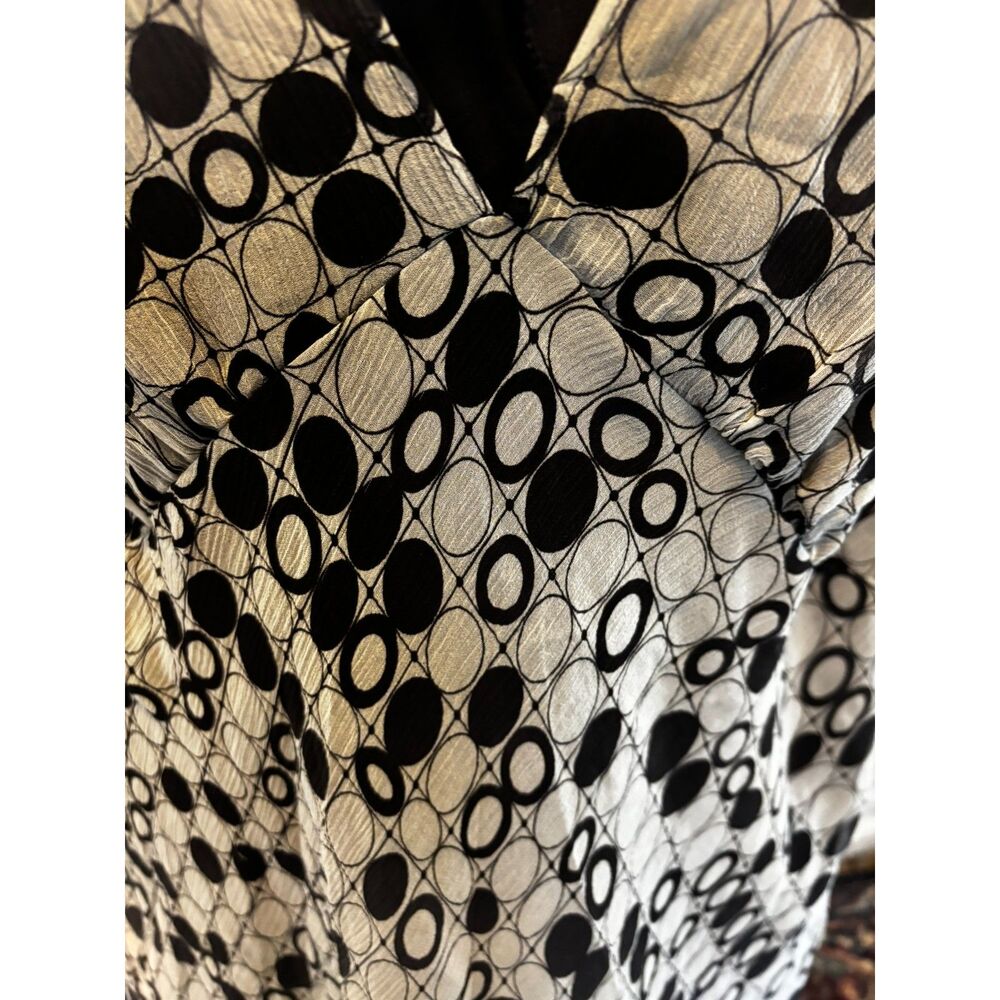 Alfani Woman 100% Silk Sheer Overlay Blouse Black White Geometric Dot 18W - Picture 4 of 8